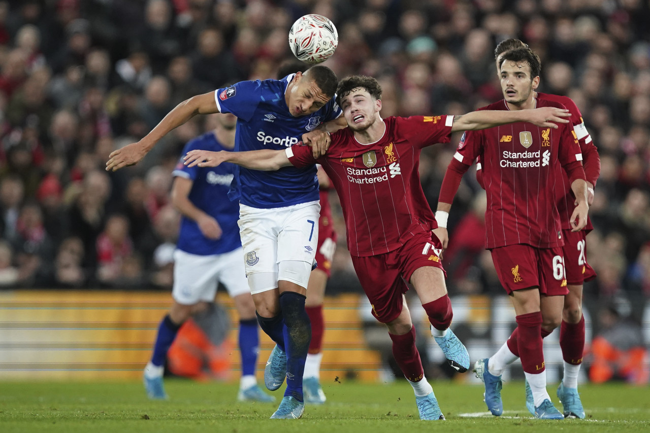 前锋单场帽子戏法，刷新赛季纪录